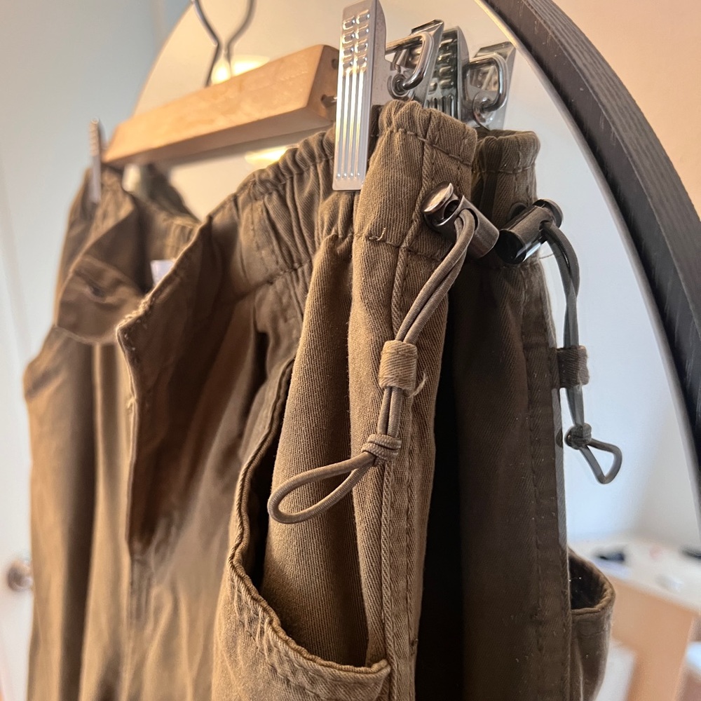 Cargo Parachute Pants - Picture 2 of 7